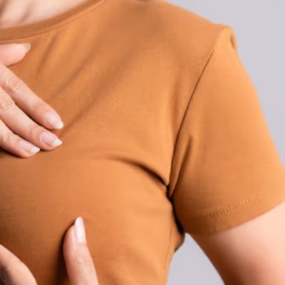 Adet Öncesi Göğüs Ağrısı ve Şişlik Normal Mi?